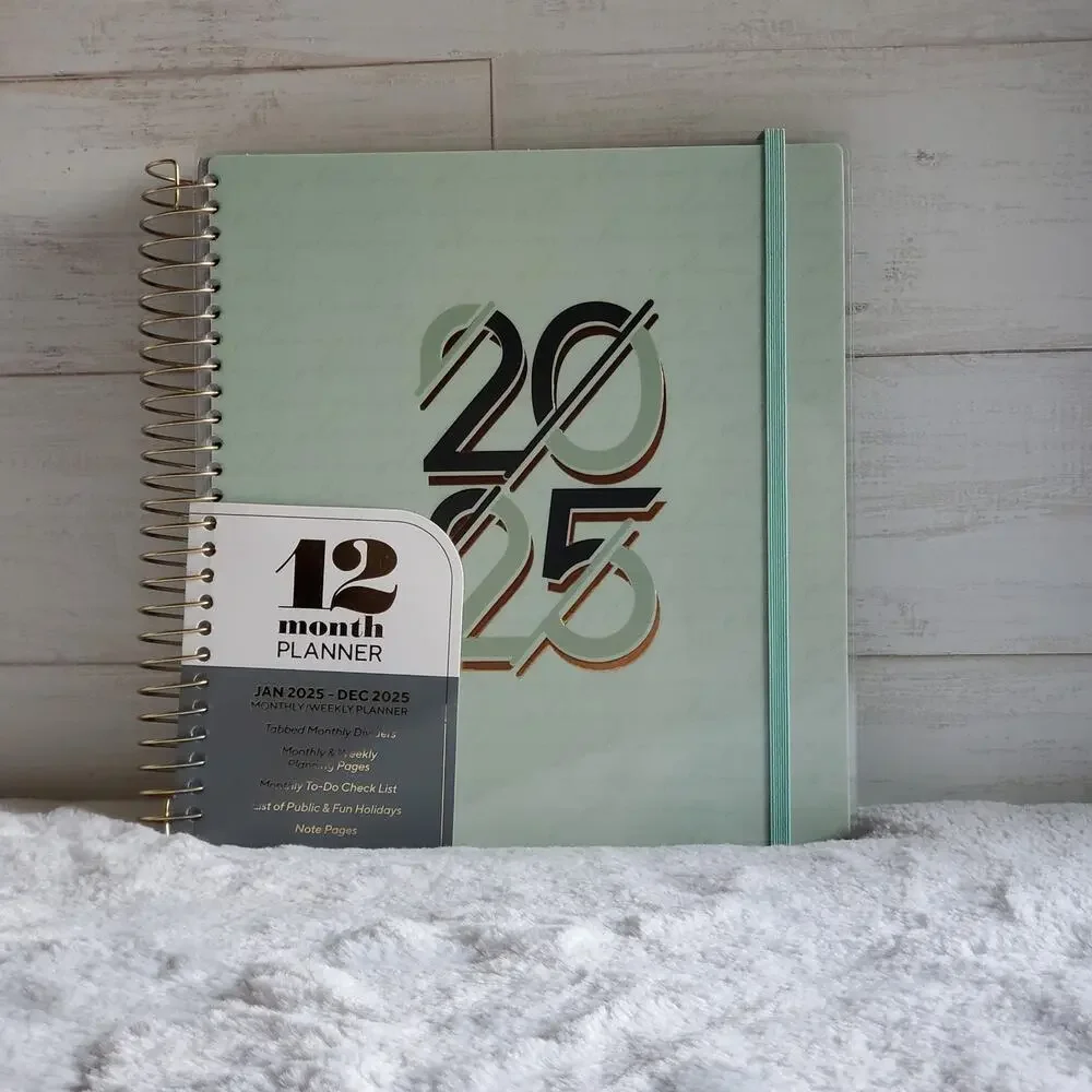 The Creative Expert 12 Month Dated Planner Read Description